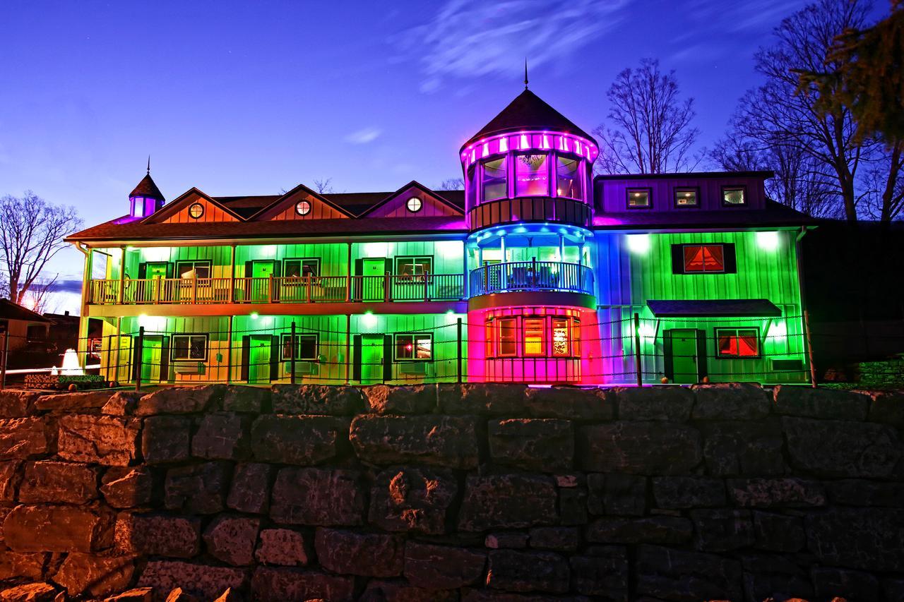 The Roxbury Hotel Exterior photo